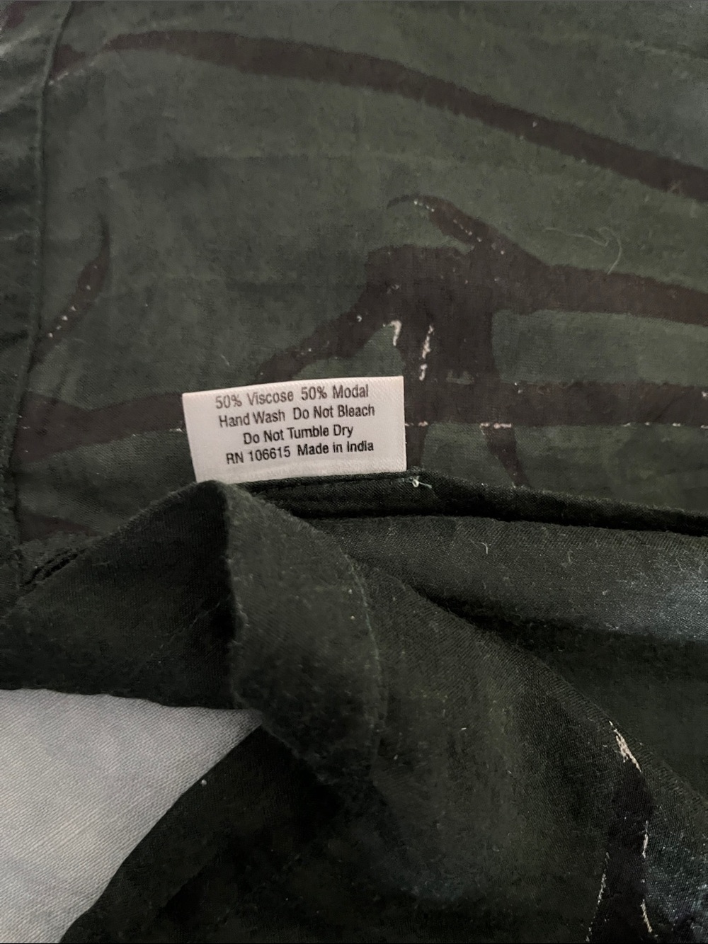 Women's Dark Green Crane Print Robe with Blush Trim - Picture 6 of 6